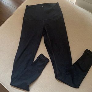Lululemon wunderunder desert snake size 6